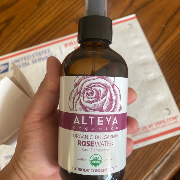 Alteya Organics Rose Water Organic Facial Toner Moisturizer 8 Oz - Picture 4 of 6